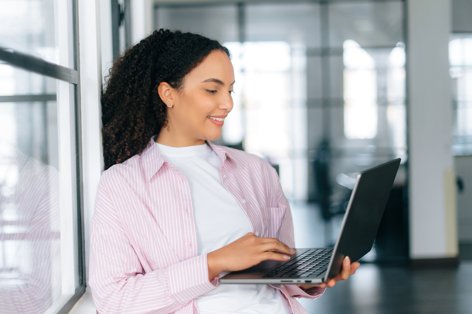 How to add a user email (Internal Admin)